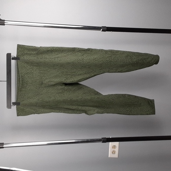 All in Motion Olive Green Snake Print Leggings - Picture 2 of 9